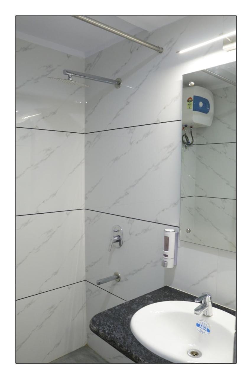 Kodarma Hotel Grand Surya מראה חיצוני תמונה